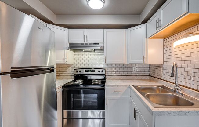 1 bed, 1 bath, 582 sqft, $1,049, Unit 2325-07