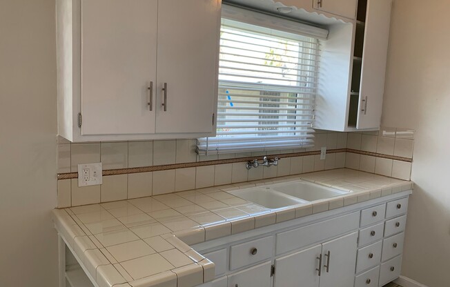 1 bed, 1 bath, 709 sqft, $1,995, Unit 30-04