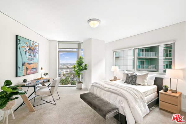 2 beds, 3 baths, 1,735 sqft, $7,500