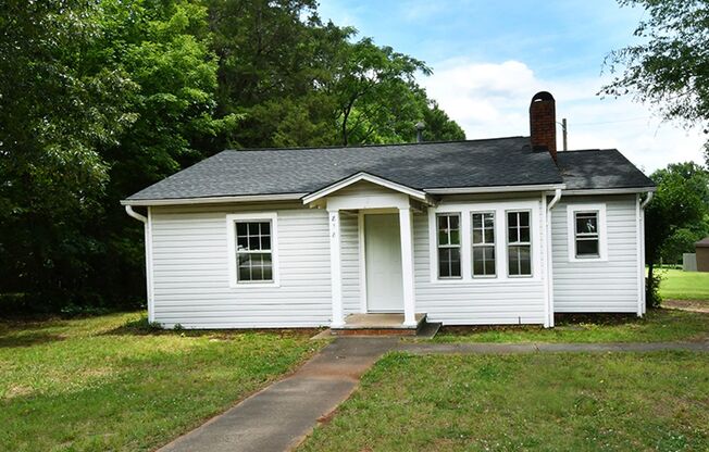 818 Radio Road Statesville Professionally managed by Select Real Estate