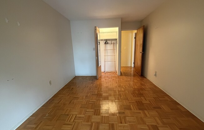 2 beds, 2 baths, 900 sqft, $3,300, Unit 3E