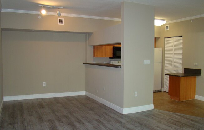 2 beds, 2 baths, $2,365, Unit 10232-A1 - Bostonian