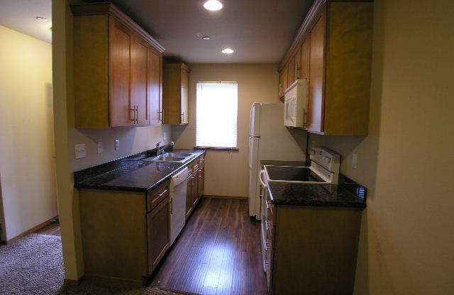 3415 S 47 ST