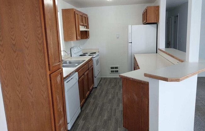Grade Road Apartments