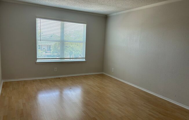 1 bed, 1 bath, 750 sqft, $1,115, Unit ABB-2-306