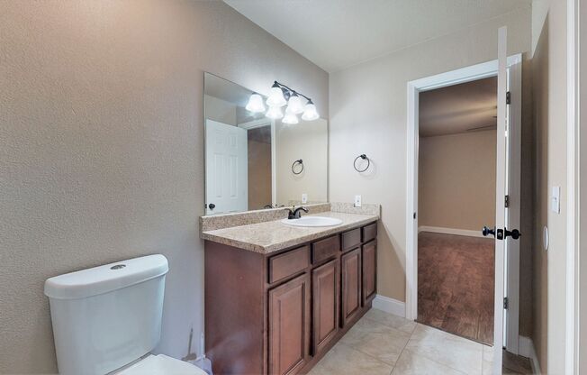 2 beds, 1.5 baths, 1,250 sqft, $1,325, Unit 4185