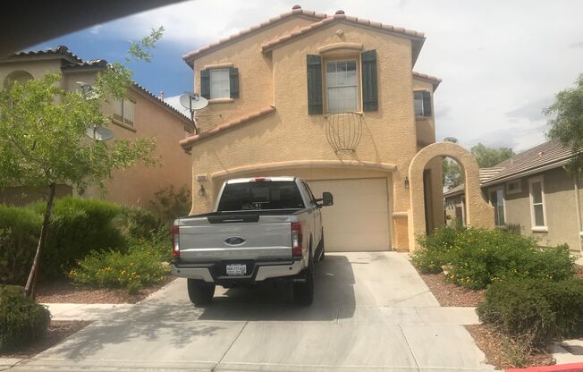 Close to Downtown Summerlin. 3 bed/2.5 bath House.
