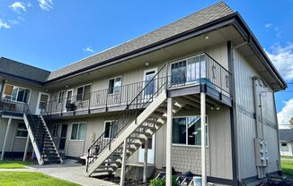 2 beds, 1 bath, $1,495, Unit 3