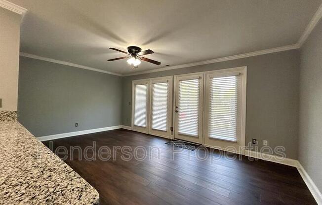 6125 MDW ROSE LN