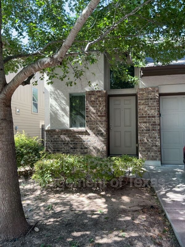 2101 RIVERS EDGE WAY