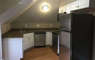 506 N Cascade Ave