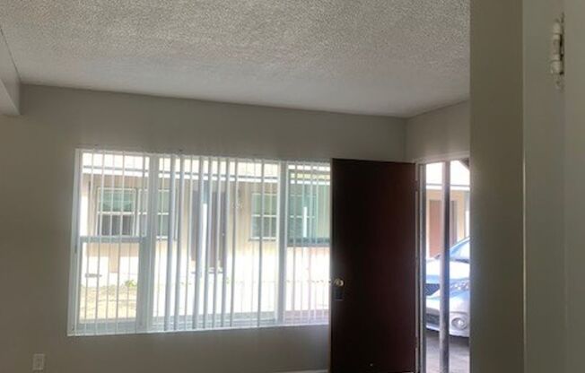 2 beds, 1 bath, $2,150