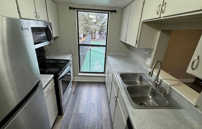 1 bed, 1 bath, $1,550, Unit # #E 07