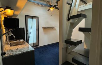 1 bed, 1 bath, 450 sqft, $1,000