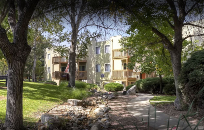 Highland Way Apartments
