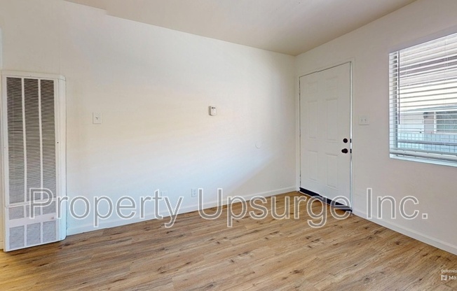 1558 Bridge Street - 17