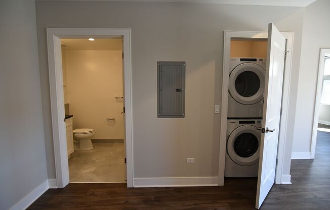 1 bed, 1 bath, 711 sqft, $2,750, Unit 3833-517