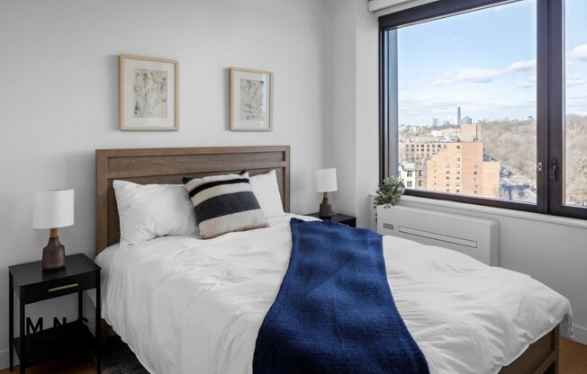 2 beds, 2 baths, $6,000, Unit PH-202