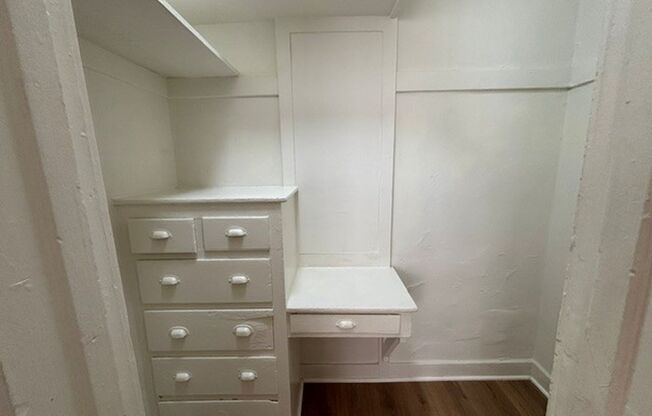 Studio, 1 bath, $1,154, Unit 113