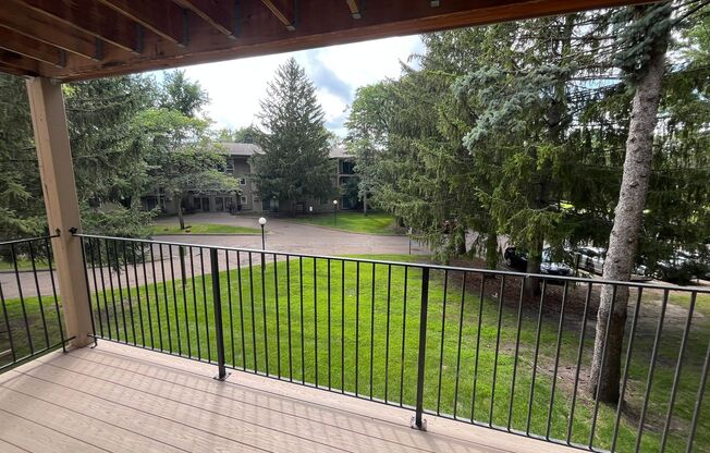 1 bed, 1 bath, 812 sqft, $1,250, Unit 101-213