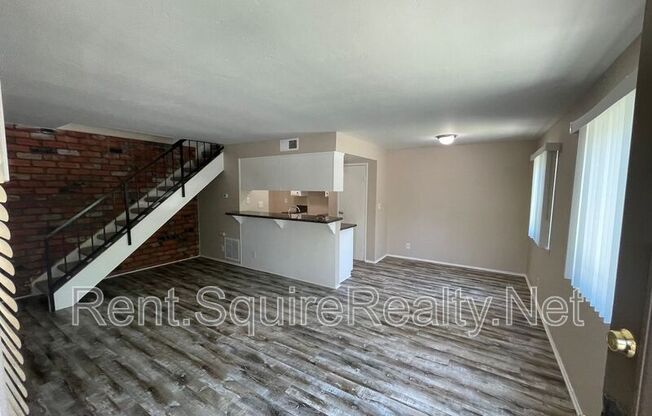 1086 W Calle De Las Estrellas