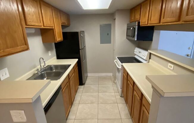 3 beds, 2 baths, $1,995