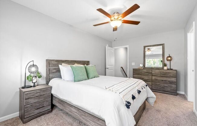 2 Bedroom Condo For Rent Near Madison Street!