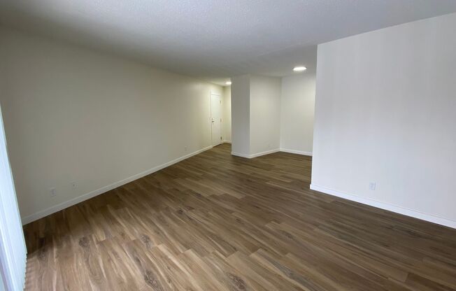 2 beds, 1 bath, 925 sqft, $1,500, Unit 2516-0621