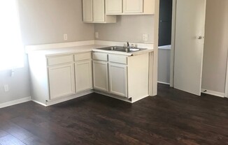 3 bed 1 bath $1395