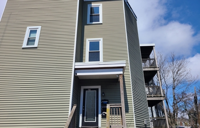 27 Buttonwood St.