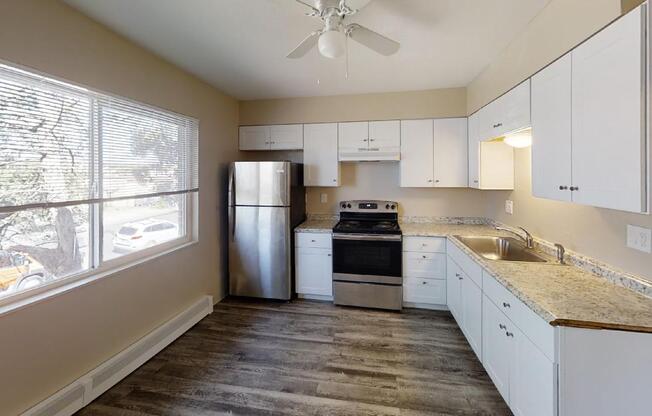 335 RUSKIN DR