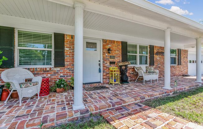 3/2 Brick Ranch on 1/4 acre Available in Murray Hill