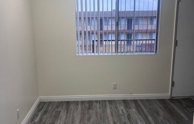 1 bed, 1 bath, 730 sqft, $1,565, Unit 14030 116