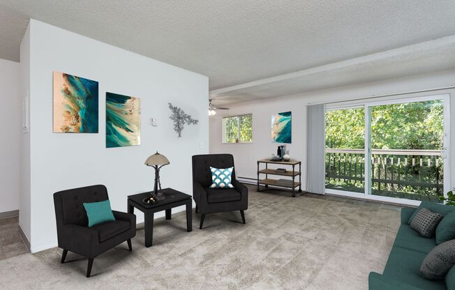 2 beds, 1 bath, 880 sqft, $1,425, Unit 21