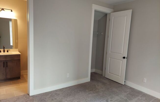 New Construction Executive Rental Available in Castleberry Hills!