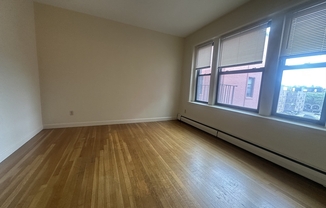 1 bed, 1 bath, 500 sqft, $2,300, Unit 42