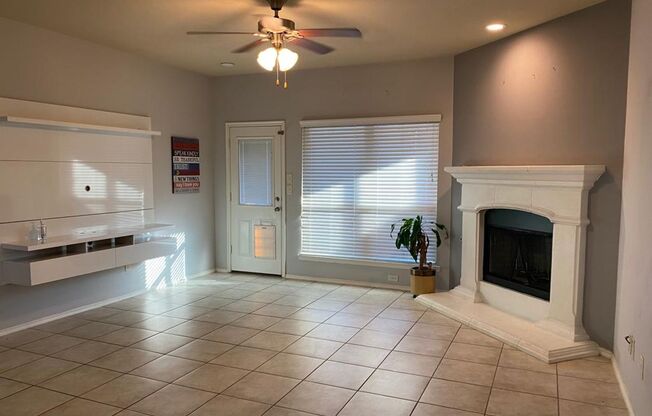 3 beds, 2.5 baths, $2,595