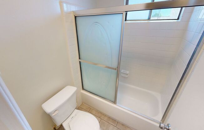 1 bed, 1 bath, 725 sqft, $1,825, Unit 229