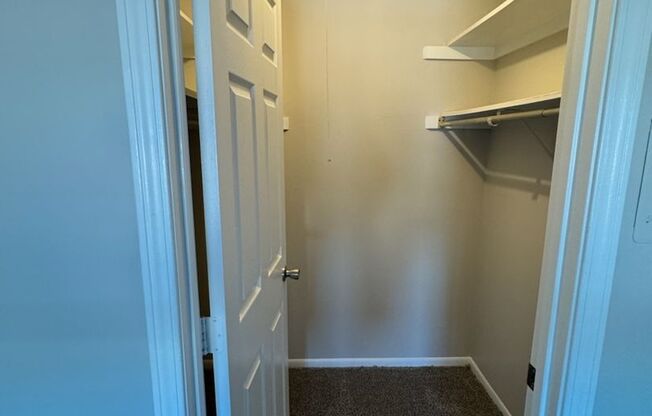 2 beds, 2 baths, 1,092 sqft, $1,175, Unit 3451 B203