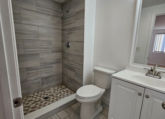 2 beds, 2 baths, 1,098 sqft, $3,000, Unit 416