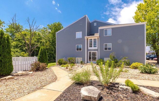 The Grove Apartments