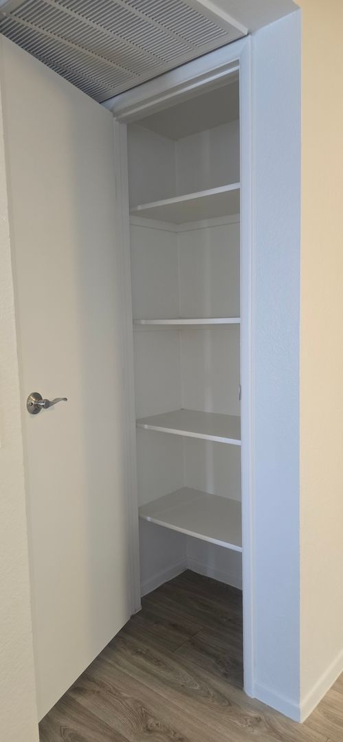 1 bed, 1 bath, 650 sqft, $1,150, Unit 2023