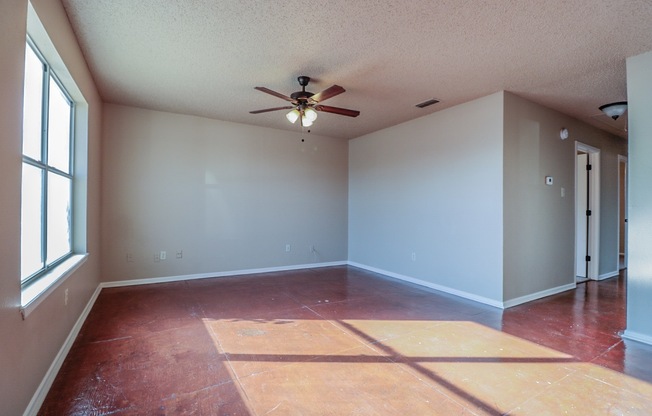 4644 Fordham - 3 bedroom 2 bathroom