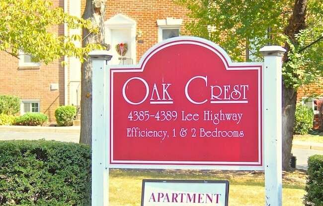 Oakcrest Apartments