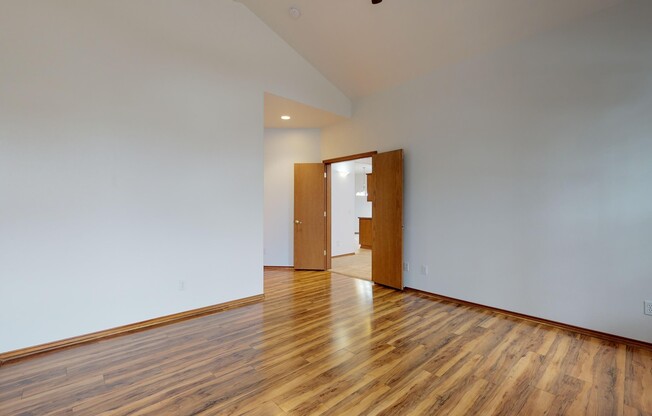 3 beds, 2.5 baths, $3,400