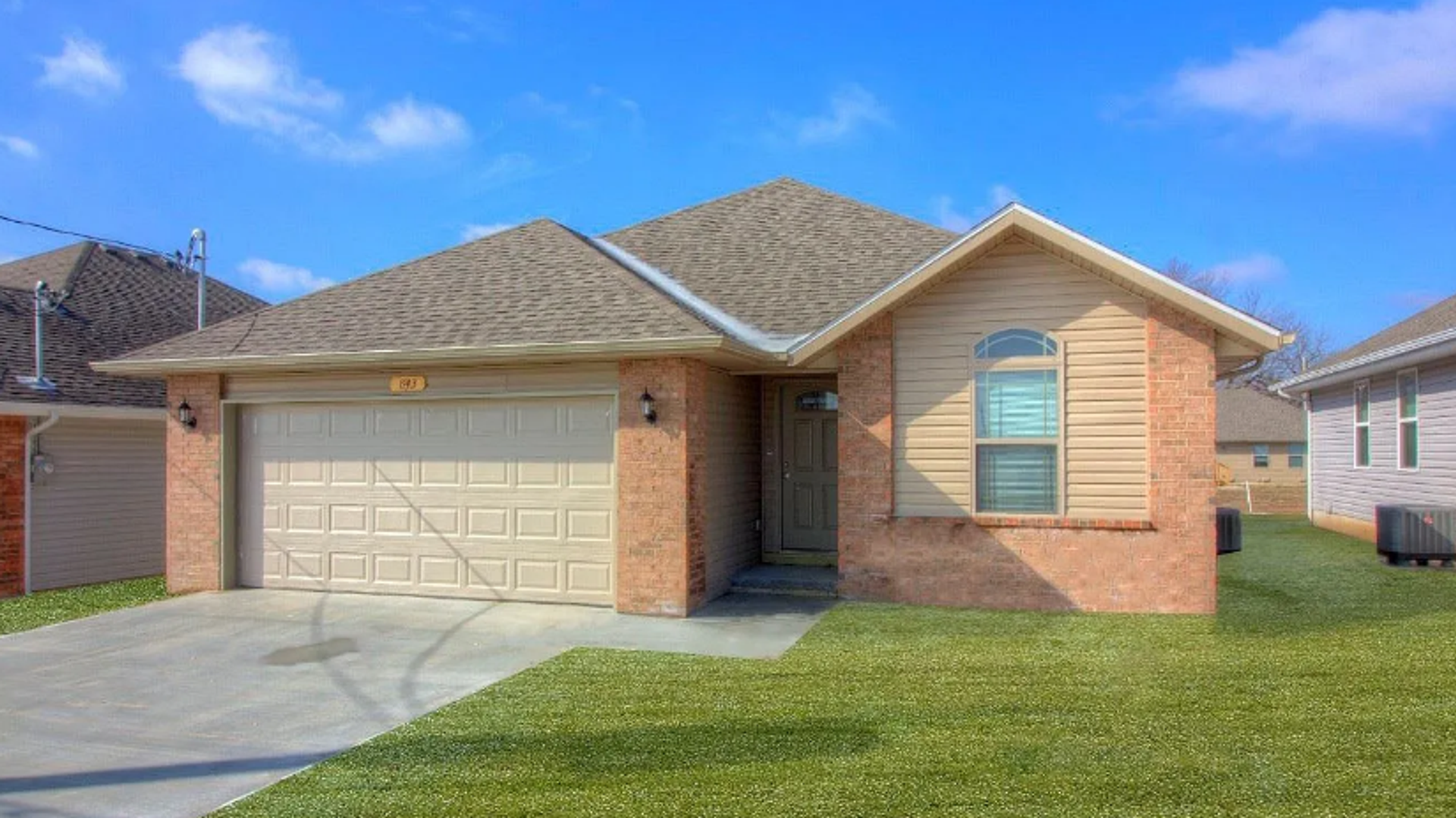 4 Bedroom Home in Willard School Districts