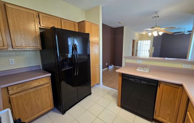 2 beds, 2 baths, $1,550