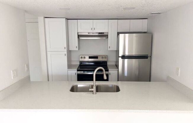 1825 BLOSSOM TERRACE