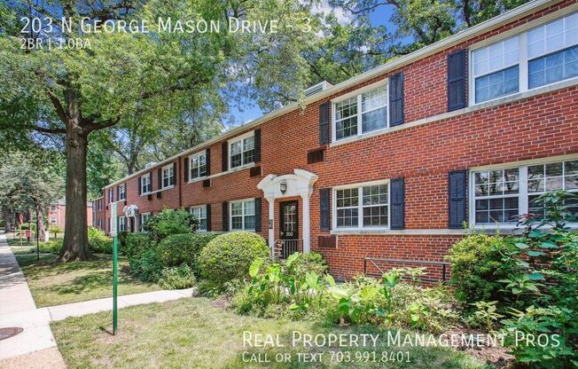 203 N GEORGE MASON DR