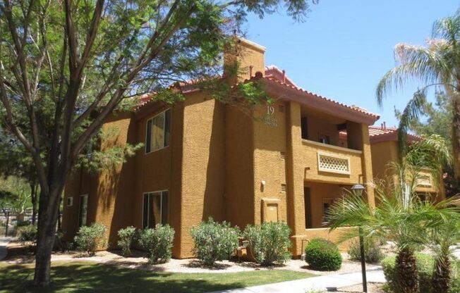 1 bed, 1 bath, $1,200